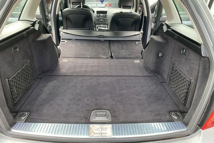 Mercedes C 180 Bardzo zadbana - 100% oryginalny przebieg zdjęcie 14