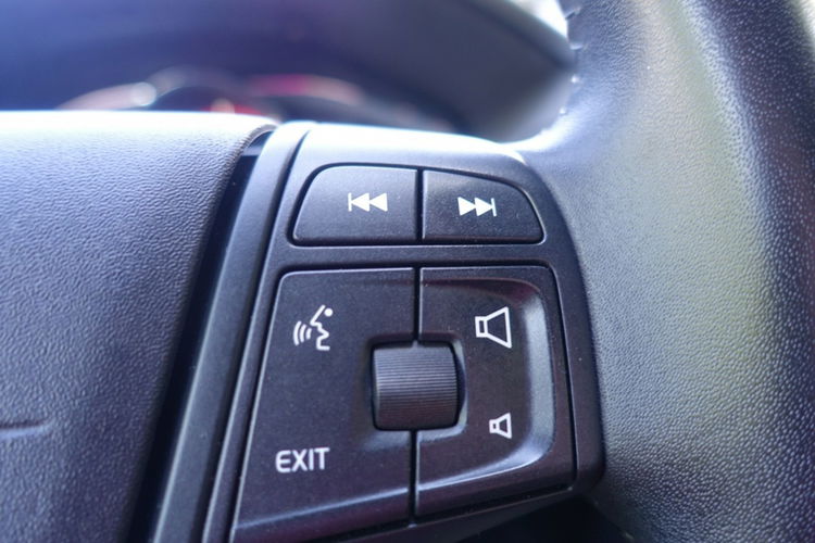 Volvo XC 60 FV 23% / Bardzo zadbany użytkowany przez Kobietę / D3 - 149 KM zdjęcie 31