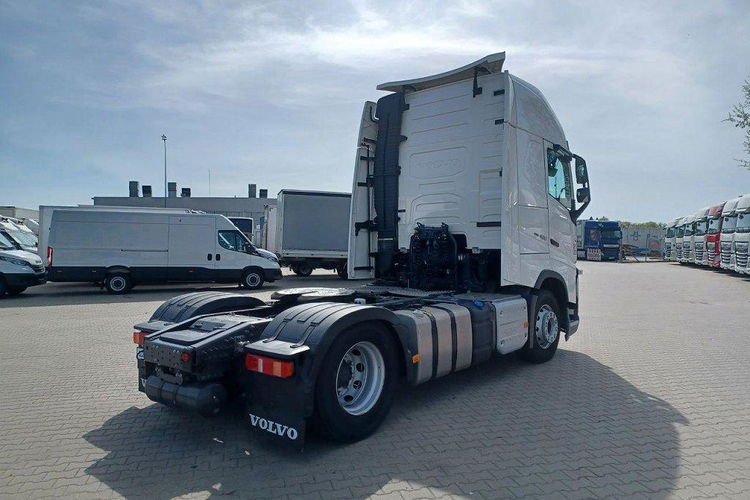 Volvo FH zdjęcie 282