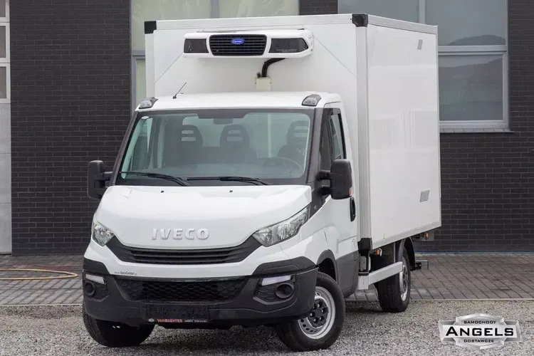 Iveco Daily 35S14 CHŁODNIA MROŹNIA + gniazdo postojowe Zabudowa Izoterma KONTENER + WINDA zdjęcie 1