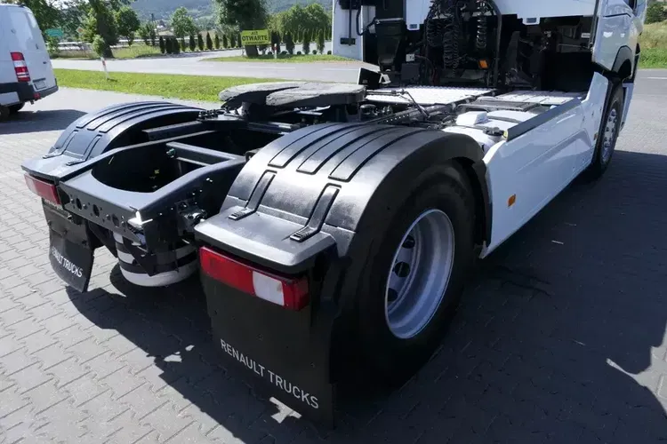 Renault T 520 / 13 LITROWY / HIGH SLEEPER CAB / RETARDER / SALONKA / EURO 6 / zdjęcie 14