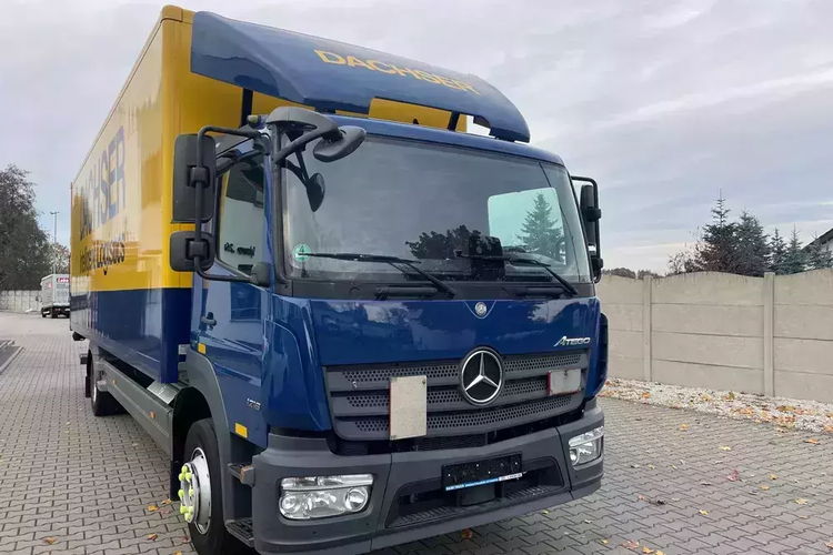 Mercedes ATEGO 1218 Kontener 8.10 m zdjęcie 27