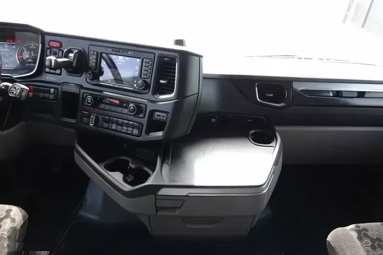 Scania S 500 / RETARDER / KLIMA POSTOJOWA / 2019 ROK zdjęcie 29