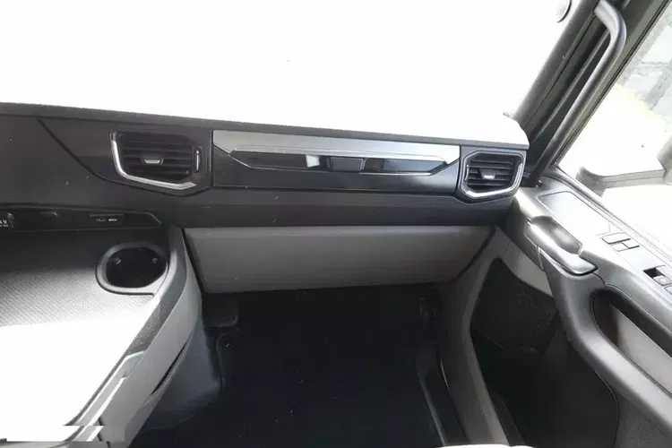 Scania S 500 / RETARDER / KLIMA POSTOJOWA / 2019 ROK zdjęcie 30