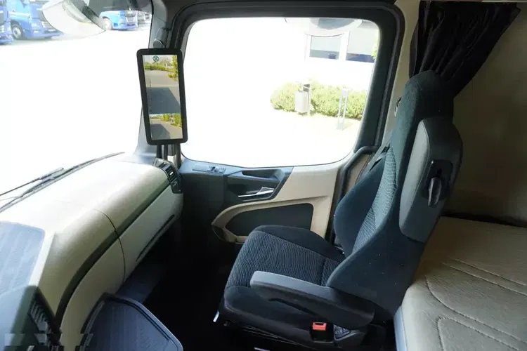 Mercedes Actros MP5 2542 Giga / Low Deck / BDF / 6×2 / E6 zdjęcie 9