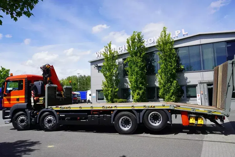 MAN TGS 35.360 E6 8×2 / Laweta / HDS Fassi F235 6, 5t Pilot zdjęcie 5