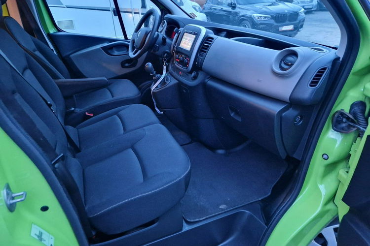 Renault Trafic . Gwarancja. 12-2017r. Long. Klimatyzacja. Navigacja ⁷ zdjęcie 17