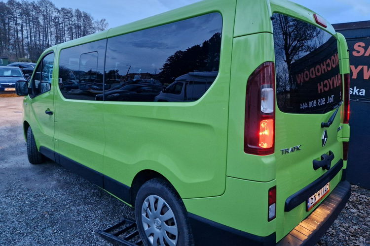 Renault Trafic . Gwarancja. 12-2017r. Long. Klimatyzacja. Navigacja ⁷ zdjęcie 9