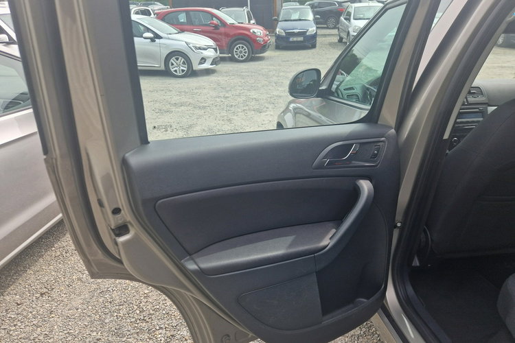 Skoda Yeti Pisemna Gwarancja 12 m-cy. Automat DSG. 4x4. zdjęcie 11