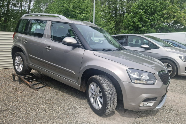 Skoda Yeti Pisemna Gwarancja 12 m-cy. Automat DSG. 4x4. zdjęcie 3