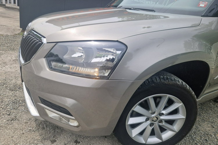 Skoda Yeti Pisemna Gwarancja 12 m-cy. Automat DSG. 4x4. zdjęcie 9