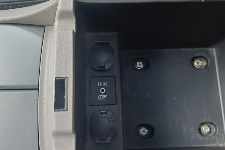 Subaru Tribeca 3.6 Limited.4x4, 258 KM, automat, skóra, DVD, NAVIGACJA.7 miejsc zdjęcie 33