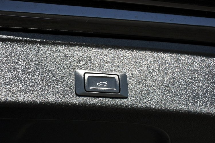 Audi A4 B9 Avant 2.0 TDI 150KM S-line S-tronic LED Serwis ASO FV 23% zdjęcie 26