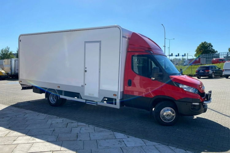 Iveco Daily 70C170 Daily 70C170 / Warsztat mobilny / Webasto / Przetwornica 230v / EURO V zdjęcie 7