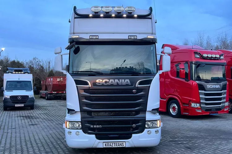 Scania r580 v8 porsche ediotion TYLKO 250 SZTUK limitowana z Niemiec cała na poduszce zdjęcie 17