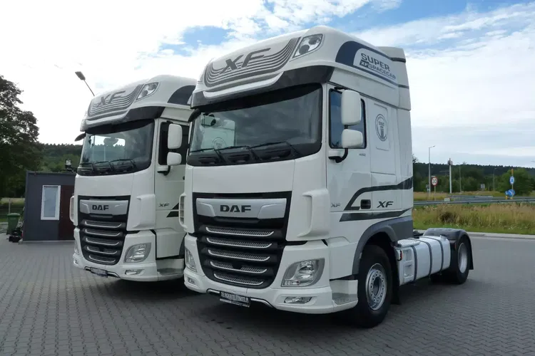 DAF XF 106.480 / SUPER SPACE CAB / / EURO 6 / zdjęcie 2