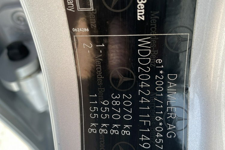 Mercedes C 180 Bardzo zadbana - 100% oryginalny przebieg.NOWY ROZRZĄD zdjęcie 12