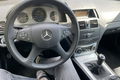 samochód osobowy Mercedes zdjęcie 13