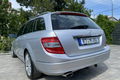 samochód osobowy Mercedes zdjęcie 3