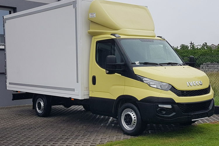 Iveco Daily KONTENER 8EP 4.13x2.22x2.20 KLIMA MANUAL DMC 3500 KG 35S13 KRAJOWY zdjęcie 2