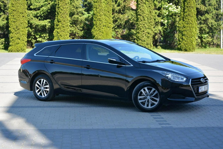 i40 1.6(135KM) Lift 128 przebiegu Ledy Klimatronic 2xParktr Aso Hyundai zdjęcie 10