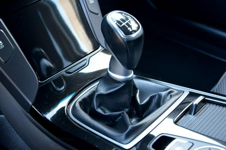 i40 1.6(135KM) Lift 128 przebiegu Ledy Klimatronic 2xParktr Aso Hyundai zdjęcie 30