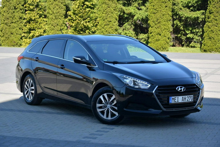 i40 1.6(135KM) Lift 128 przebiegu Ledy Klimatronic 2xParktr Aso Hyundai zdjęcie 9