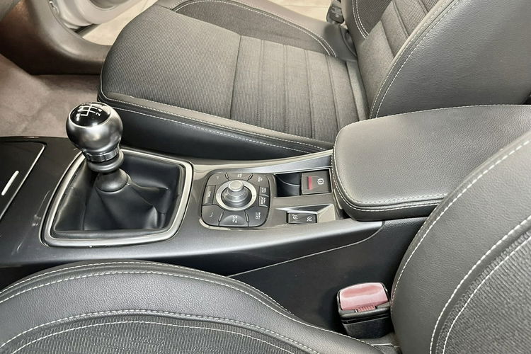 Renault Laguna 2.0 DCI 150KM GT 4 Control Navi Bi Xenon Skóry ALU HandsFree Z Niemiec zdjęcie 22