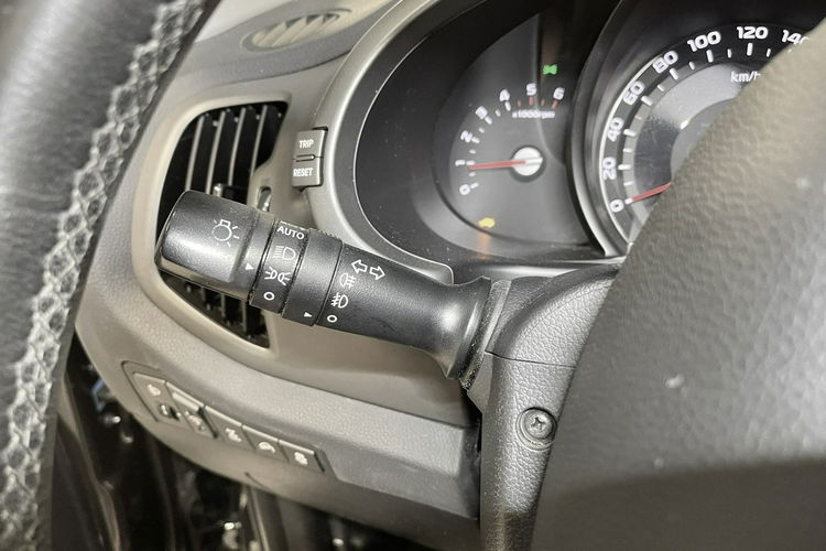 Kia Sportage 2.0 CRDi 136KM SPIRIT Navi Skóry Alu 18 Klimatronic zdjęcie 22