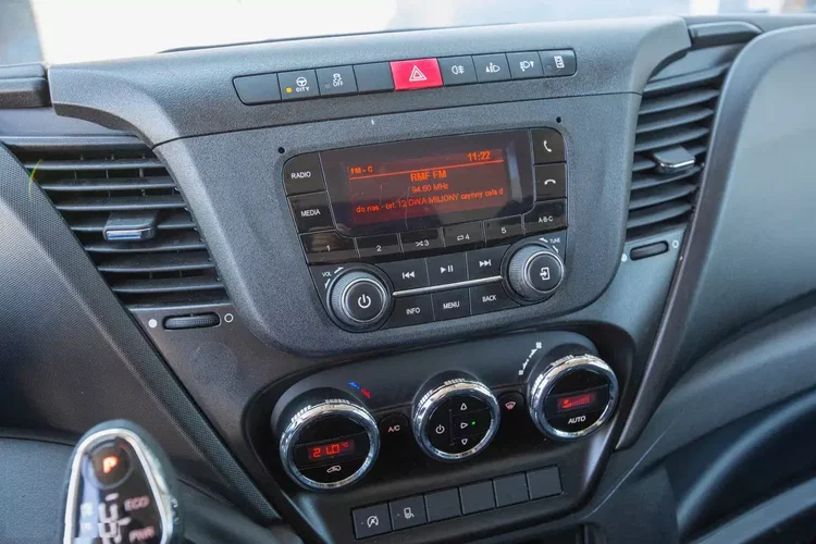 Iveco Daily MAXI L4H2 koła bliźniaki Automat HI MATIC zdjęcie 12