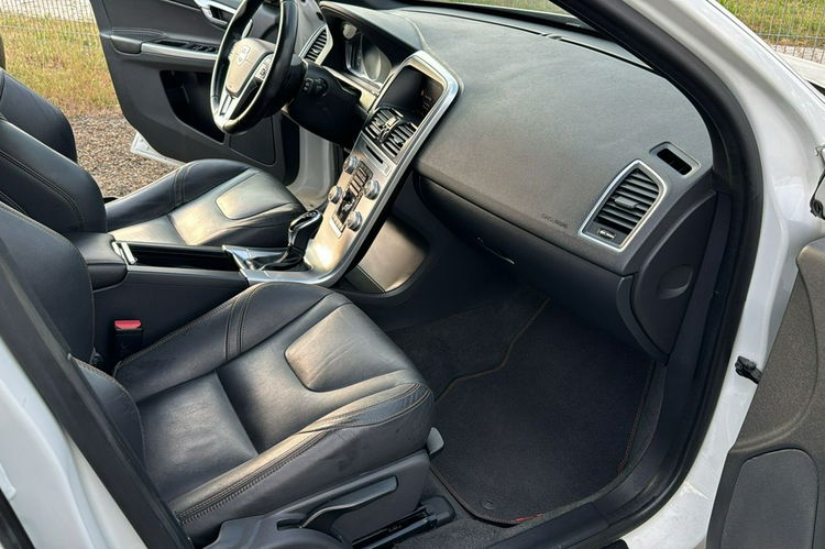 Volvo XC 60 automat, navi, kamera, gwarancja zdjęcie 27