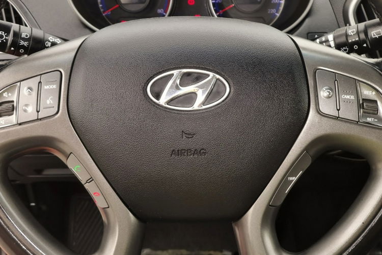 Hyundai ix35 Lift Alu Pół skóry 4 x 4 zdjęcie 14