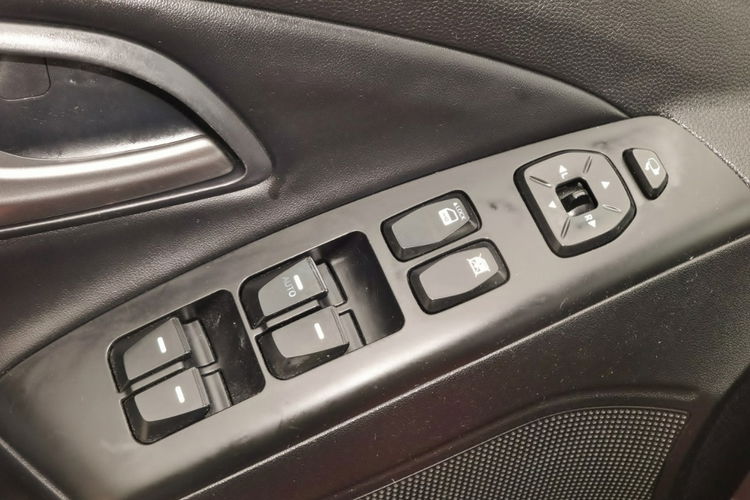 Hyundai ix35 Lift Alu Pół skóry 4 x 4 zdjęcie 22