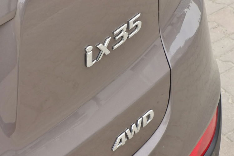 Hyundai ix35 Lift Alu Pół skóry 4 x 4 zdjęcie 30