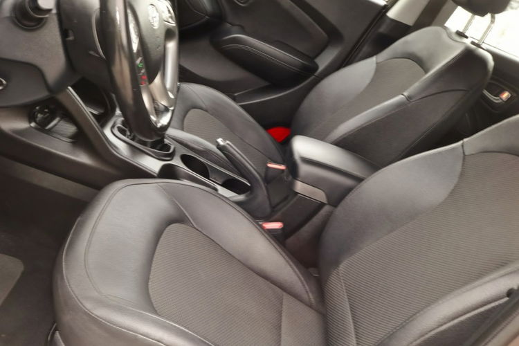 Hyundai ix35 Lift Alu Pół skóry 4 x 4 zdjęcie 7