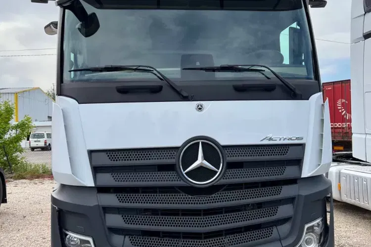 Mercedes ACTROS MP5 zdjęcie 3