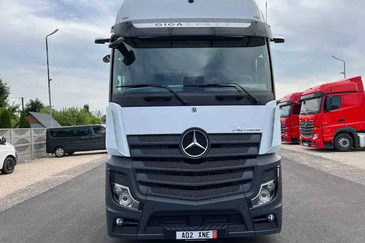 Mercedes ACTROS MP5 zdjęcie 5