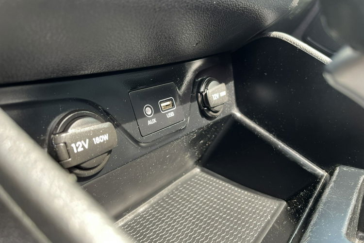 Hyundai Tucson 2.0 1WŁ Org Lakier 4x4 Automat Grzane Skóry Navi AluR19 Isofix StanBDB zdjęcie 33