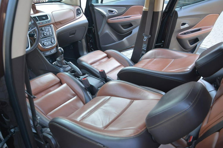 Opel Mokka Mokka Brown Cosmo Xenon Led Navi Kamera Skóry Grzana Kier Alu18"ASO zdjęcie 20