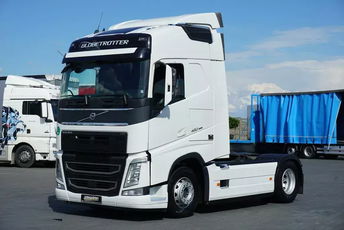 Volvo / FH / 460 / EURO 6 / ACC / GLOBETROTTER