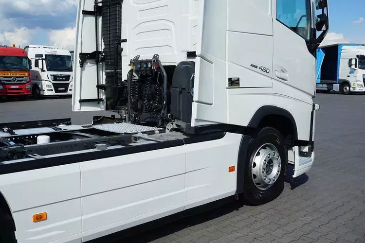 Volvo / FH / 460 / EURO 6 / ACC / GLOBETROTTER zdjęcie 34