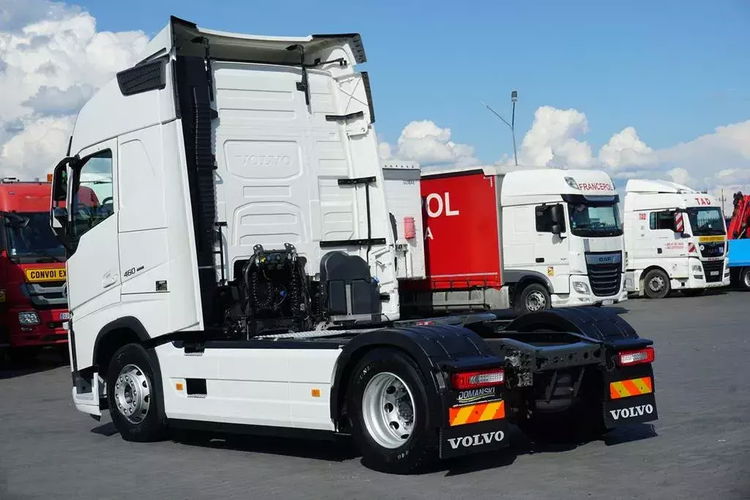 Volvo / FH / 460 / EURO 6 / ACC / GLOBETROTTER zdjęcie 5