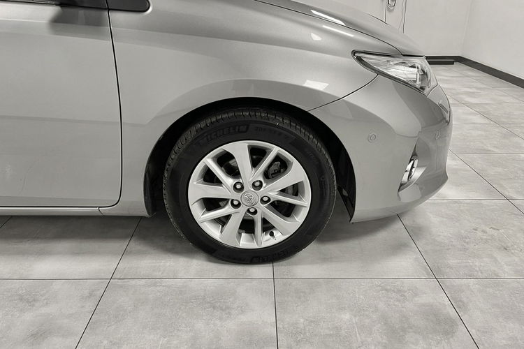 Toyota Auris 1.6 132KM PREMIUM+NAVI 100.000km BiXenon KeyLessGo Alu 16 Full NIEMCY zdjęcie 30
