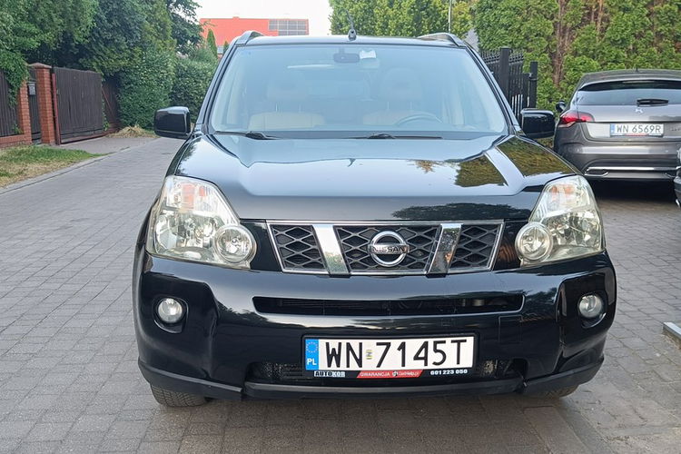 Nissan X-Trail 2.0 dCi LE 4X4, automat, skóra .150 KM, panorama, kamera, zmieniarka CD zdjęcie 12