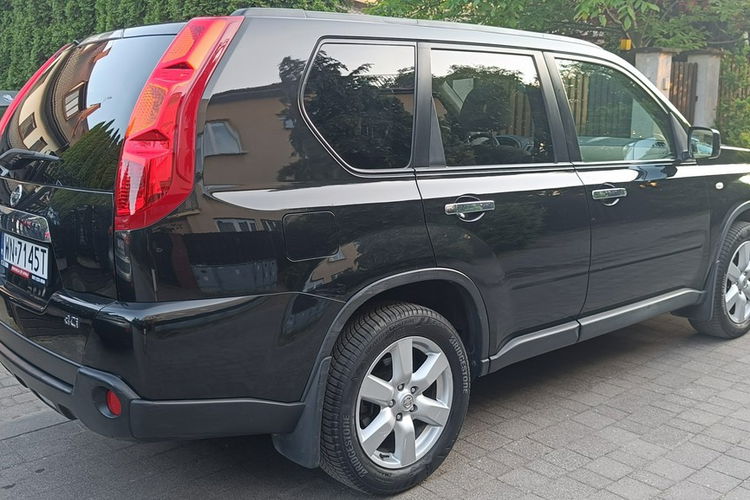 Nissan X-Trail 2.0 dCi LE 4X4, automat, skóra .150 KM, panorama, kamera, zmieniarka CD zdjęcie 6
