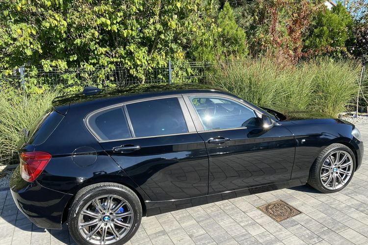 BMW 120 Bardzo zadbana NISKI oryginalny przebieg zdjęcie 22