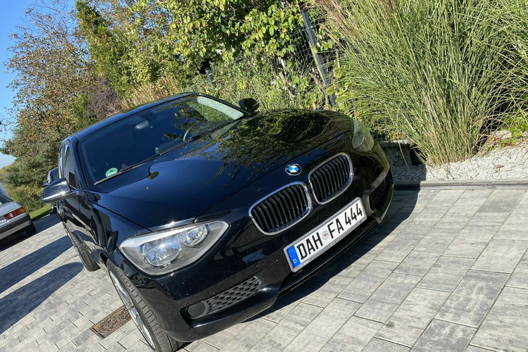 BMW 120 Bardzo zadbana NISKI oryginalny przebieg zdjęcie 23