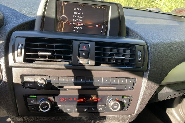 BMW 120 Bardzo zadbana NISKI oryginalny przebieg zdjęcie 5