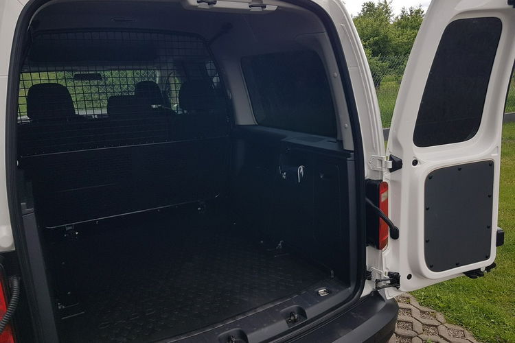 Volkswagen Caddy MAXI 5 OSÓB TRENDLINE DŁUGI KLIMATRONIK TEMPOMAT KRAJOWY 2.0TDI zdjęcie 20