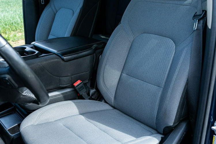 RAM Dodge RAM 1500 5.7 V8 4x4 BLUE 2019r zdjęcie 24